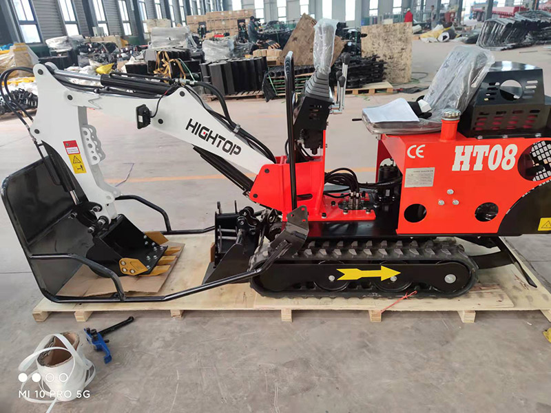 HT08 mini excavator sent to Germany