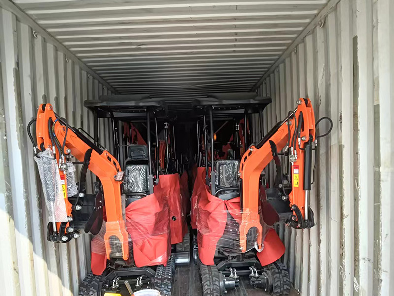 HT20 mini excavator shipped to Europe